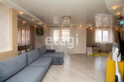 Лот: 25298671. Фото: 1. 3-комн. квартира , Красноярск... Квартиры, студии