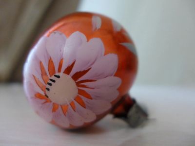 Лот: 4749776. Фото: 1. Елочная игрушка "Оранжевый шар... Гирлянды, шарики, новогодние аксессуары