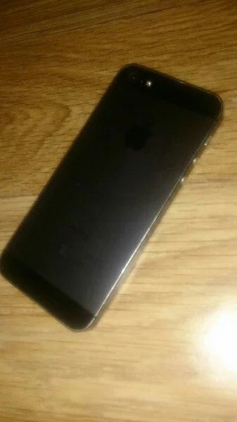 Лот: 7669025. Фото: 1. iPhone 5. Смартфоны