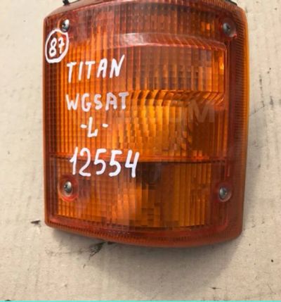 Лот: 16540019. Фото: 1. Повороты Mazda Titan 1989-00. Оптика и освещение