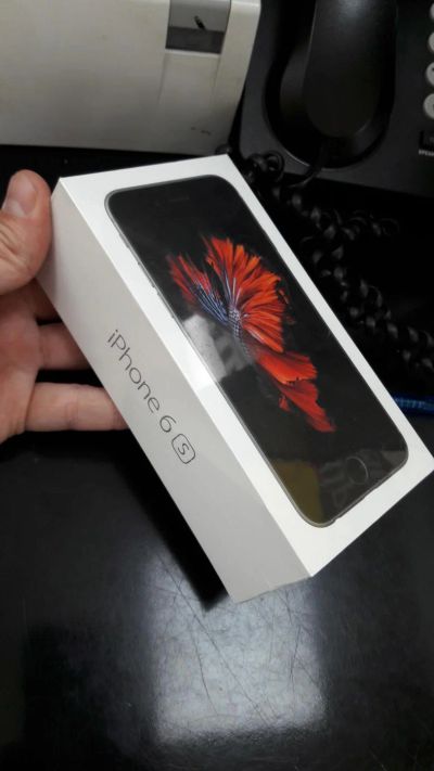 Лот: 6859561. Фото: 1. Apple Iphone 6s. Смартфоны