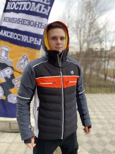 Лот: 18246239. Фото: 1. Горнолыжная куртка DARE2B. Верхняя одежда