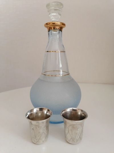 Лот: 17956985. Фото: 1. Графин со стопками. Кувшины, графины