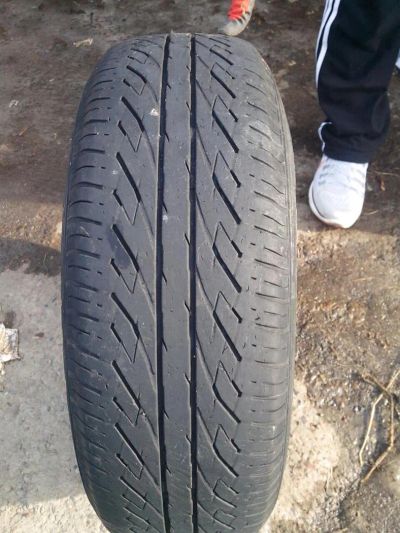 Лот: 3876678. Фото: 1. Резина летняя Dunlop 195/65 R15. Шины