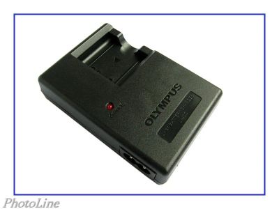 Лот: 4785971. Фото: 1. Зарядное устройство Olympus Li-40C... Аккумуляторы, зарядные