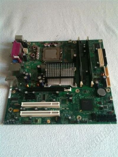 Лот: 719067. Фото: 1. Мать Intel s775 + проц P4 + 1Gb... Материнские платы