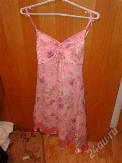 Лот: 235172. Фото: 1. Платье нарядное, летнее, новое... Платья
