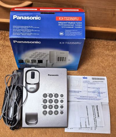 Лот: 25740278. Фото: 1. Телефон стационарный Panasonic. Проводные телефоны