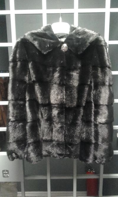 Лот: 11723373. Фото: 1. Норковая шуба ELLE-FURS, поперечка... Верхняя одежда