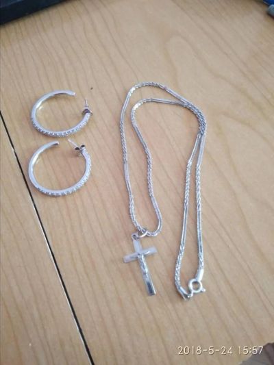 Лот: 11571552. Фото: 1. Серебряная цепочка с крестиком... Комплекты изделий