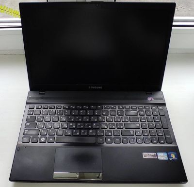 Лот: 18020711. Фото: 1. Ноутбук Samsung NP300V5A ( Intel... Ноутбуки