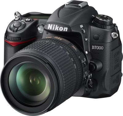 Лот: 12048648. Фото: 1. Nikon d7000 18-105. Цифровые зеркальные