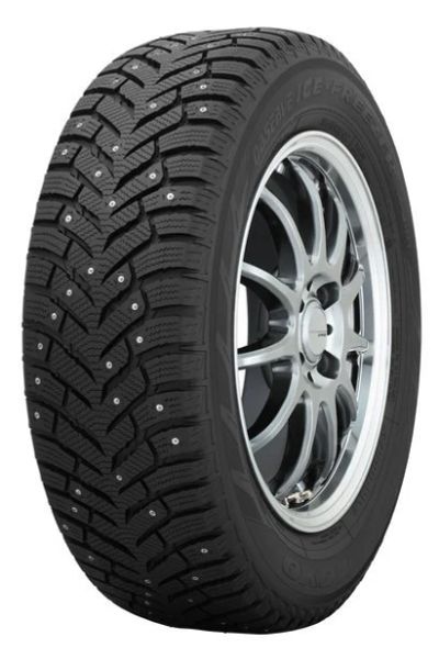 Лот: 14612209. Фото: 1. Toyo Observe Ice-Freezer SUV 215... Шины