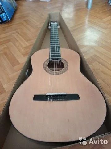 Лот: 11021379. Фото: 1. Гитара Hohner hc06 абсолютно новая... Гитары