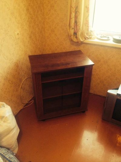 Лот: 5031579. Фото: 1. Тумбочка в хорошем состоянии. Тумбы