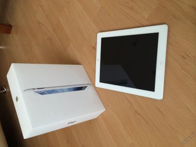 Лот: 4506429. Фото: 1. Apple iPad 3 16gb Срочно!!!. Планшеты