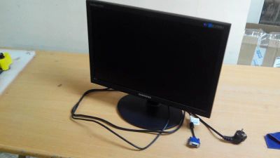 Лот: 4643238. Фото: 1. Samsung SyncMaster E1920NW. ЖК-мониторы