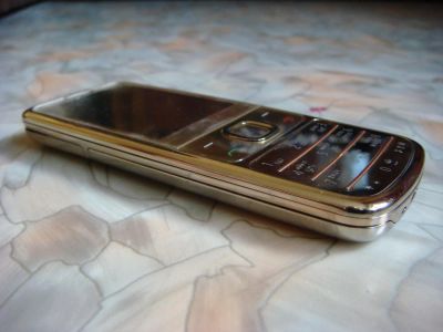 Лот: 5564893. Фото: 1. Nokia 6700 gold edition (оригинальный... Смартфоны