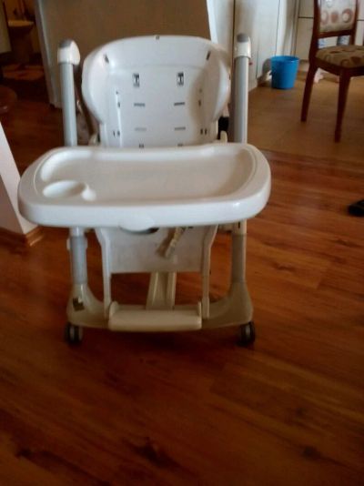 Лот: 11639169. Фото: 1. Peg Perego Стульчик для кормления... Стульчики для кормления