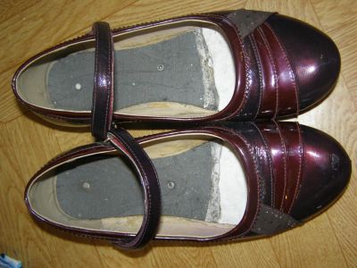 Лот: 7399523. Фото: 1. туфли для девочки без стелек... Туфли