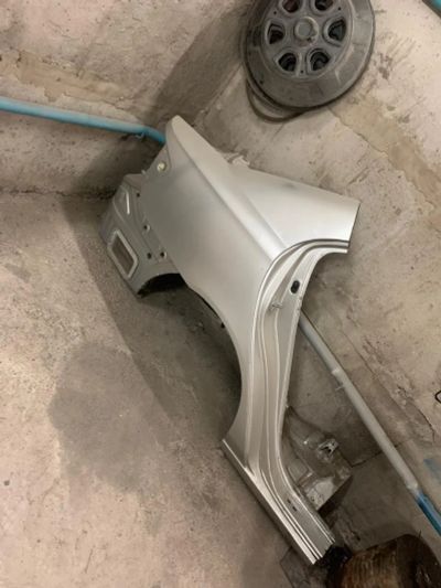 Лот: 25807239. Фото: 1. Заднее правое крыло Toyota Allion... Кузов