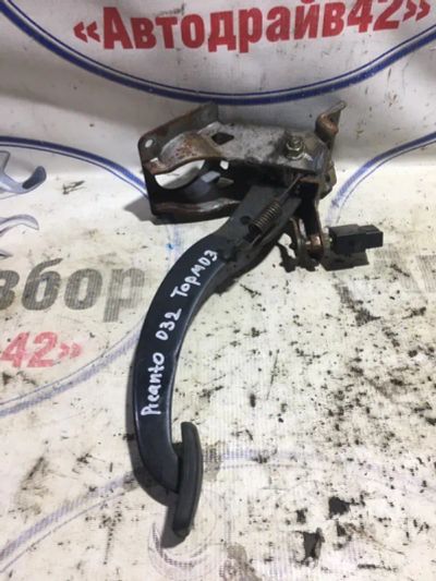 Лот: 21717091. Фото: 1. педаль тормоза Kia Picanto SA. Двигатель и элементы двигателя