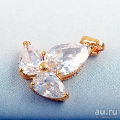 Лот: 8409649. Фото: 1. Подвеска.Позолота.Камень цирконий... Кулоны, подвески