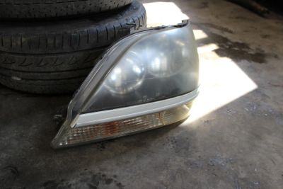 Лот: 4359545. Фото: 1. Toyota Harrier MCU фара передняя... Оптика и освещение