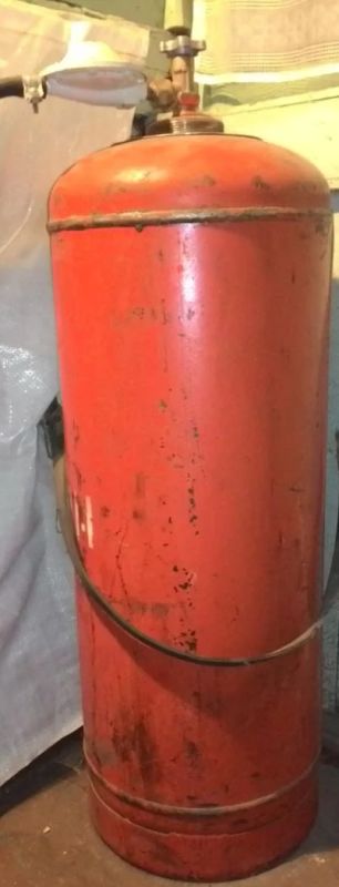 Лот: 5051473. Фото: 1. Газовый баллон+редуктор. Баллоны, газ в баллонах