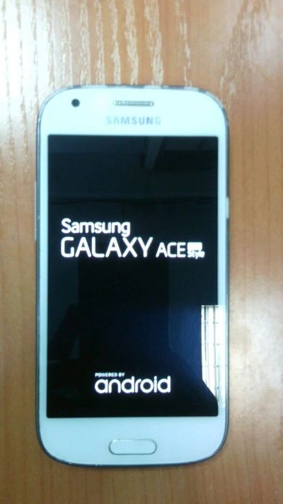 Лот: 9535965. Фото: 1. Samsung Galaxy Ace Style LTE SM-G357FZ. Смартфоны