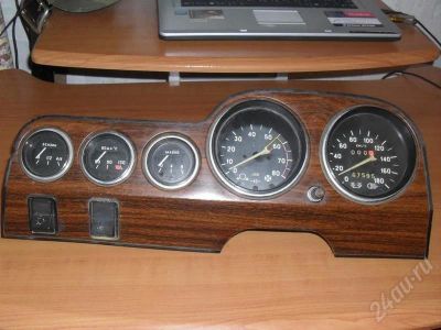 Лот: 670577. Фото: 1. Приборная панель ВАЗ 2103, 2106. Салон