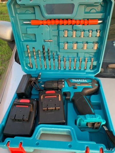 Лот: 16145936. Фото: 1. Шуруповерт Makita 18 в +сверла... Электроинструмент