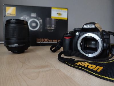 Лот: 20339478. Фото: 1. Зеркальный фотоаппарат Nikon D3100... Цифровые зеркальные