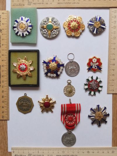 Лот: 17425637. Фото: 1. ордена Япония пожарным и Красный... Памятные медали