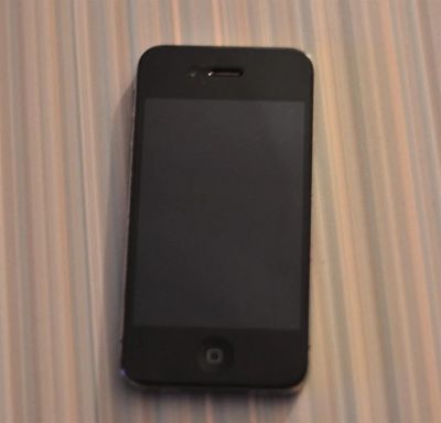 Лот: 3647943. Фото: 1. iPhone 4. Идеальное состояние... Смартфоны