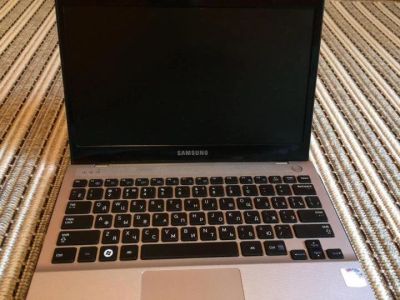Лот: 10354309. Фото: 1. Нетбук Samsung NP305U1A не исправен. Ноутбуки