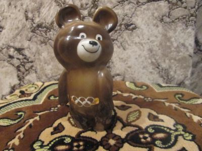 Лот: 19696100. Фото: 1. Олимпийский Мишка Фарфор Дулево... Фарфор, керамика