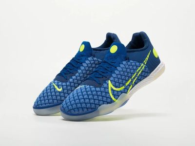 Лот: 23565037. Фото: 1. Футбольная обувь Nike React Gato... Кеды, кроссовки, слипоны