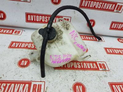 Лот: 20897959. Фото: 1. Бачок расширительный Toyota Corolla... Двигатель и элементы двигателя