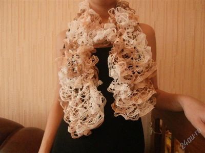 Лот: 2555607. Фото: 1. Шарф беж/крем/бел. Шарфы, платки
