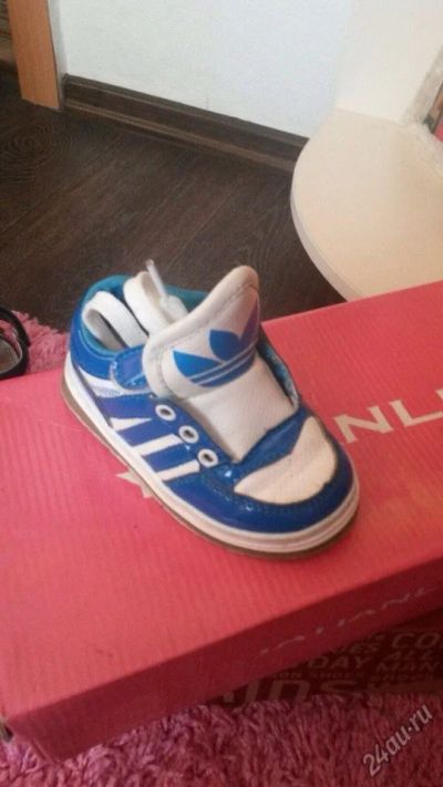 Лот: 6628328. Фото: 1. Кроссовки Adidas на мальчика. Кеды, кроссовки