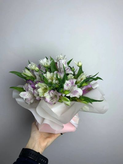 Лот: 25765065. Фото: 1. 6. Композиция из живых цветов... Свежие цветы