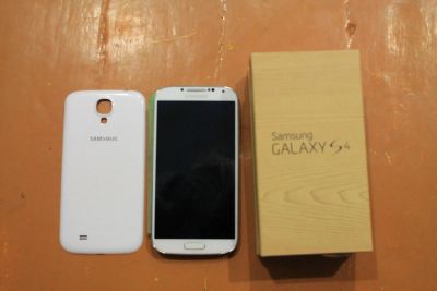 Лот: 6346637. Фото: 1. Samsung Galaxy S4. Смартфоны