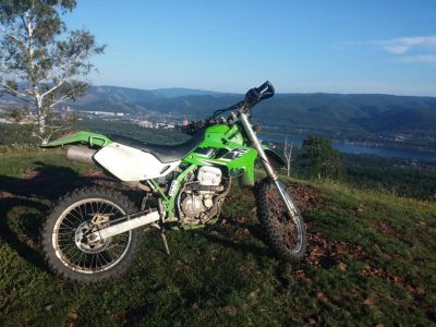 Лот: 6305061. Фото: 1. Kawasaki KLX 250 , KLX250 - эндуро... Мотоциклы