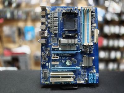 Лот: 25888394. Фото: 1. Мат. плата Gigabyte GA-970A-DS3... Материнские платы