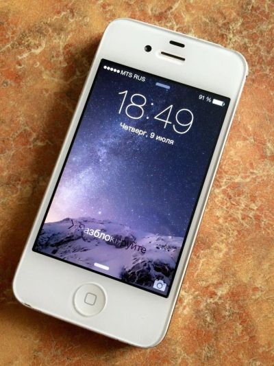 Лот: 5797927. Фото: 1. Apple iPhone 4s 16Gb white белый. Смартфоны