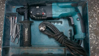 Лот: 7499169. Фото: 1. Перфоратор Makita HR 2450 !!!. Электроинструмент