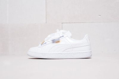 Лот: 11618302. Фото: 1. Кроссовки Puma Basket Heart Patent. Кеды, кроссовки, слипоны