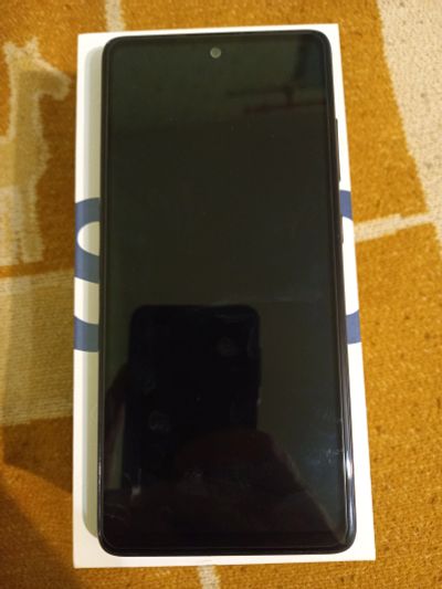 Лот: 18949278. Фото: 1. Samsung Galaxy S20 FE snapdragon. Смартфоны