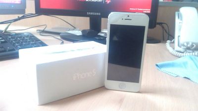 Лот: 3465263. Фото: 1. Самая точная копия iphone5 Белый... Смартфоны
